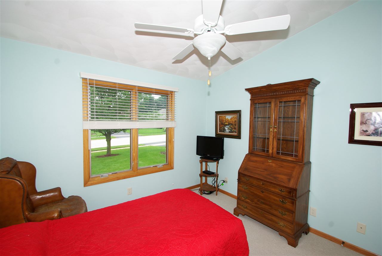 202 Rivers Edge Drive Cherry Valley, IL 61016 - Photo 12 of 17 Gallery Image 12