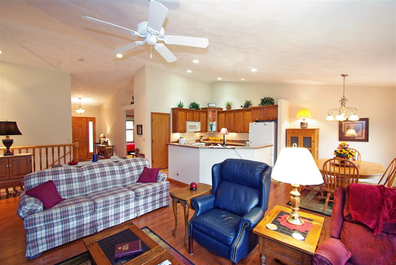 202 Rivers Edge Drive Cherry Valley, IL 61016 - Photo 7 of 17 Gallery Image 7