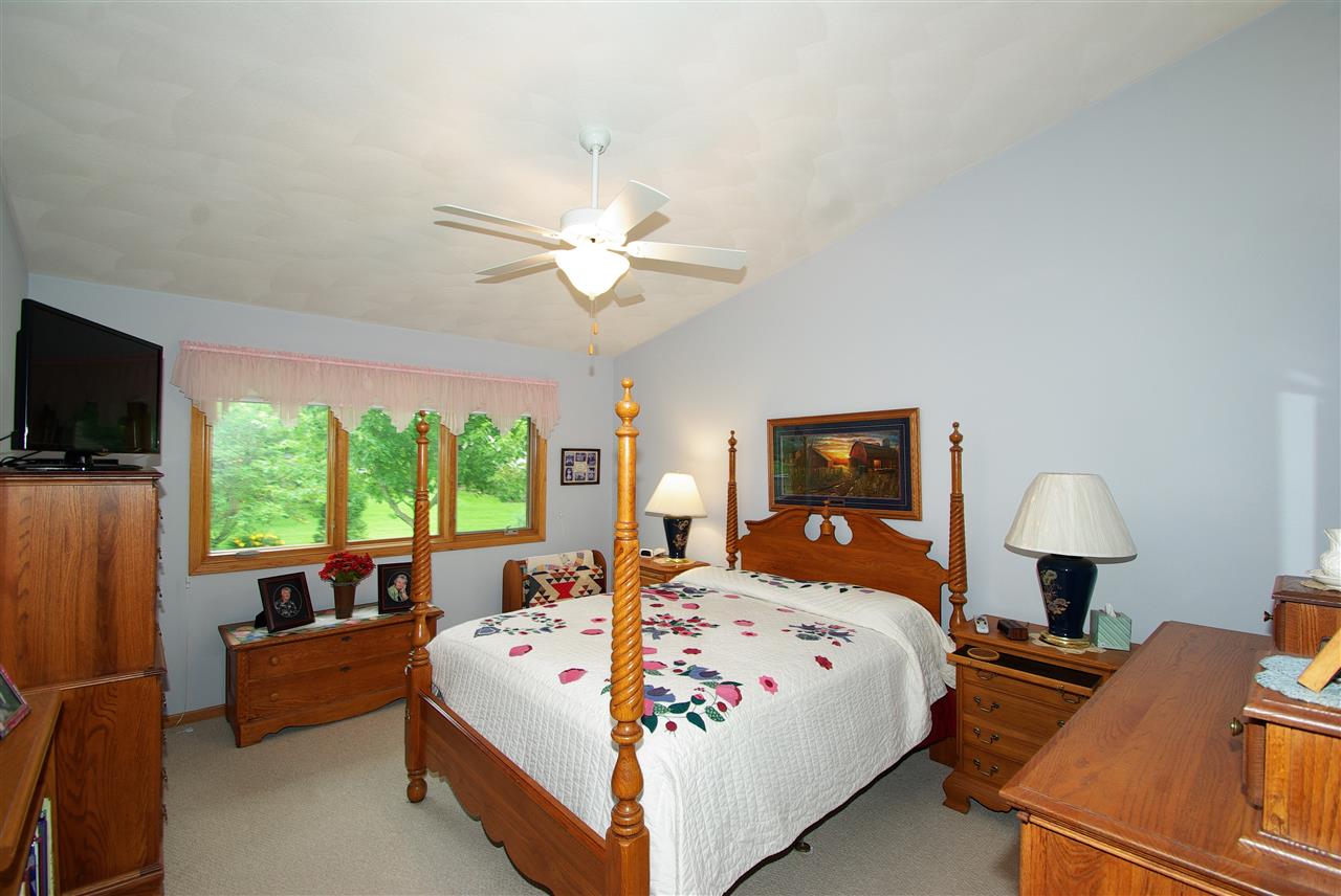 202 Rivers Edge Drive Cherry Valley, IL 61016 - Photo 8 of 17 Gallery Image 8