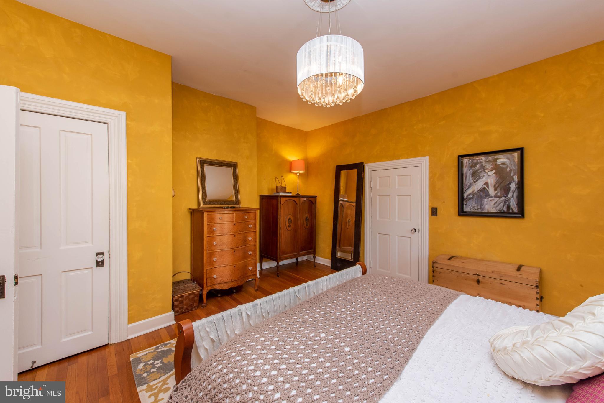 4140 Roland Avenue Baltimore, MD 21211 - Photo 37 of 80 Primary Bedroom