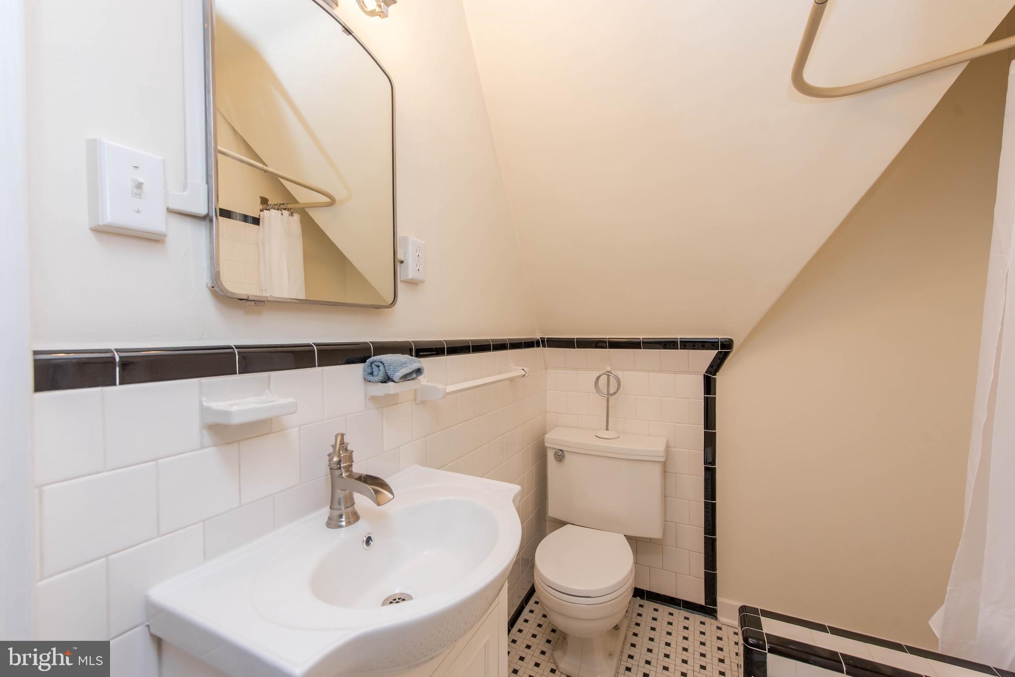 4140 Roland Avenue Baltimore, MD 21211 - Photo 46 of 80 Full Bath