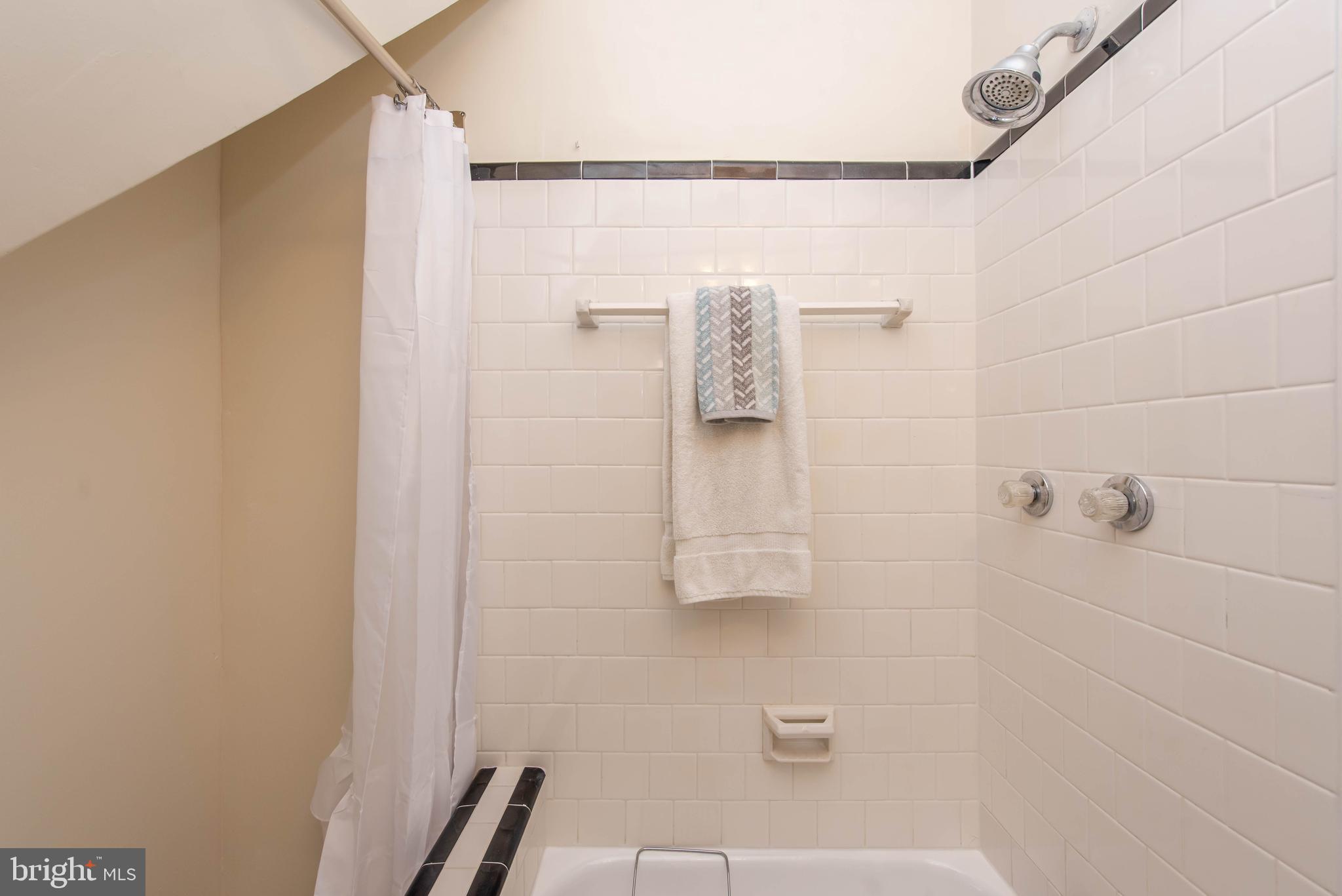 4140 Roland Avenue Baltimore, MD 21211 - Photo 47 of 80 Full Bath