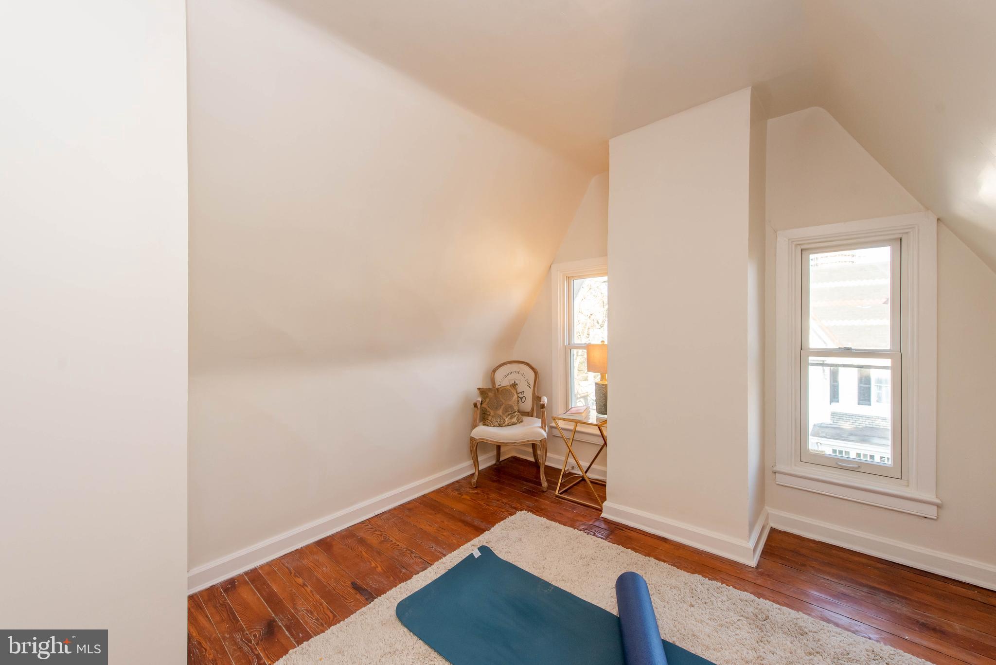 4140 Roland Avenue Baltimore, MD 21211 - Photo 53 of 80 Bedroom 4