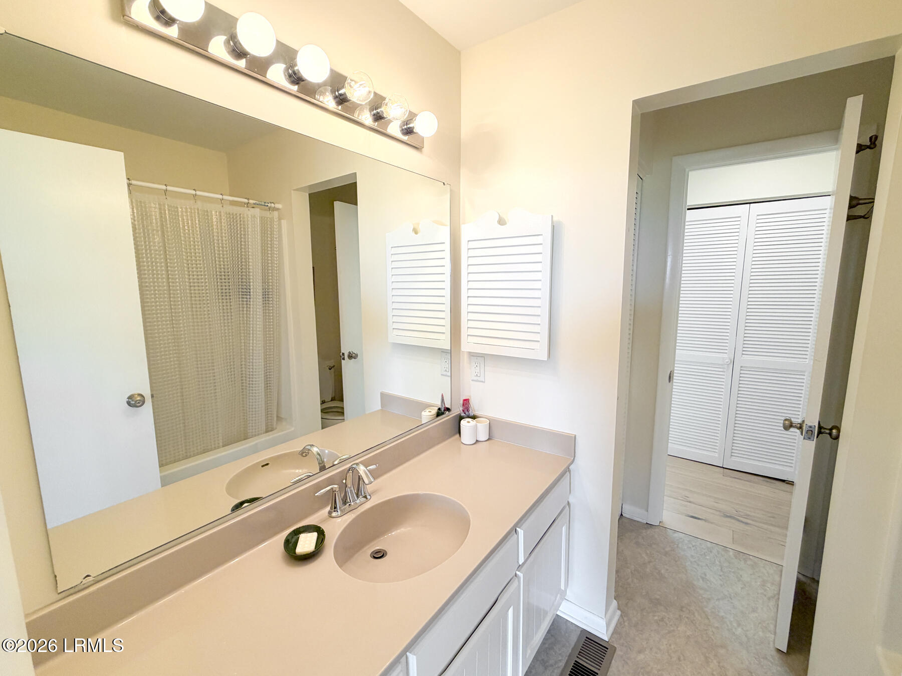 831 Marsh Dunes Road Fripp Island, SC 29920 - Photo 15 of 36 Second Bath