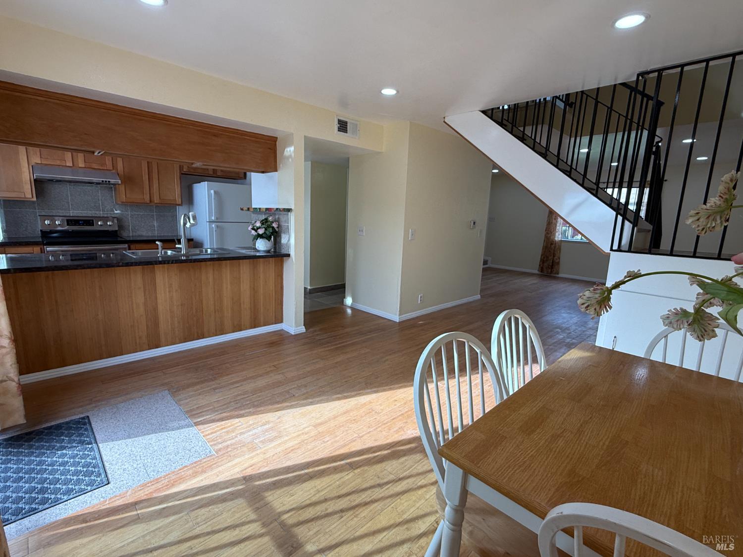 3508 Kerner Boulevard San Rafael, CA 94901 - Photo 11 of 52