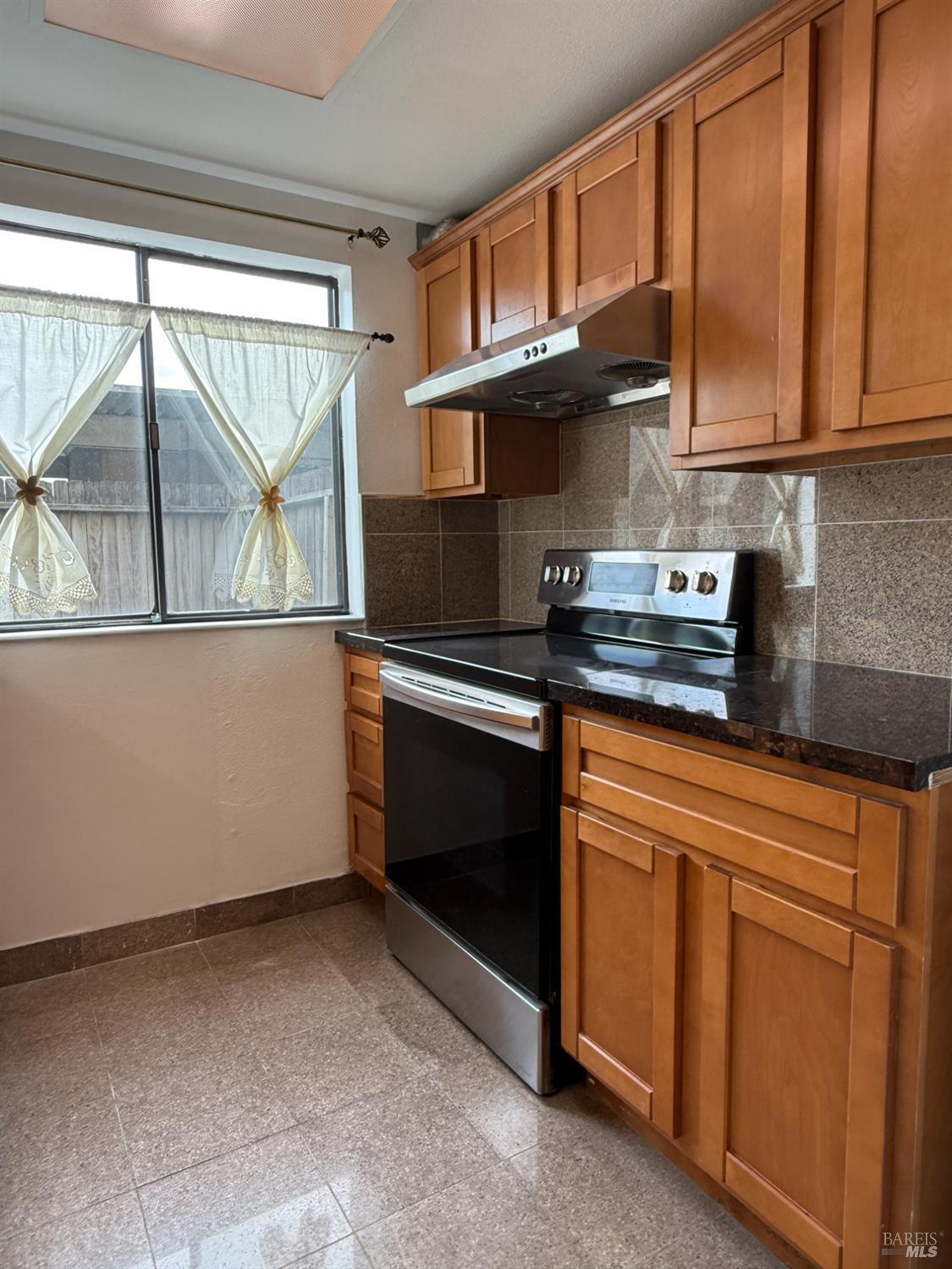 3508 Kerner Boulevard San Rafael, CA 94901 - Photo 18 of 52