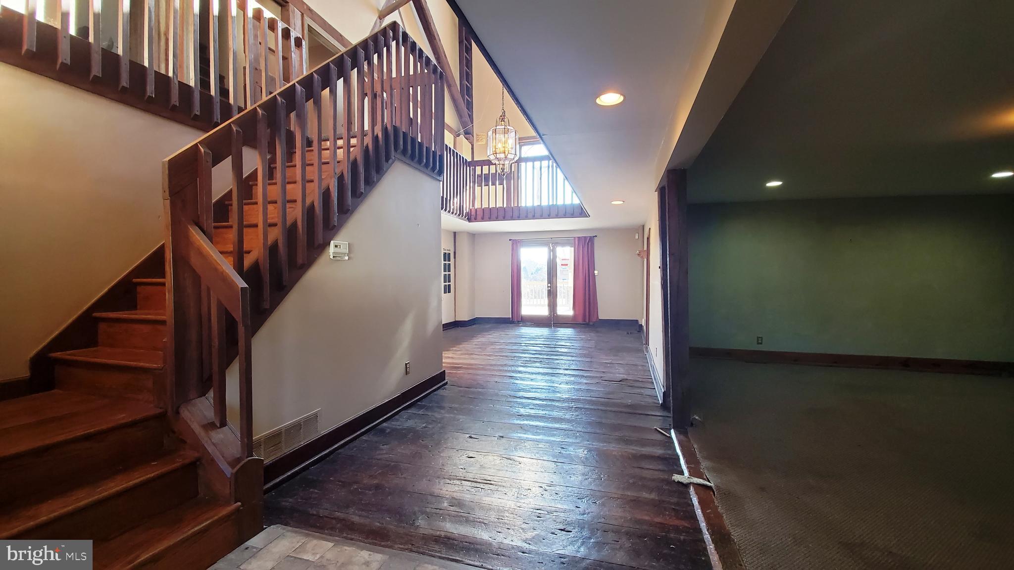 672 East Reeceville Road Coatesville, PA 19320 - Photo 12 of 34