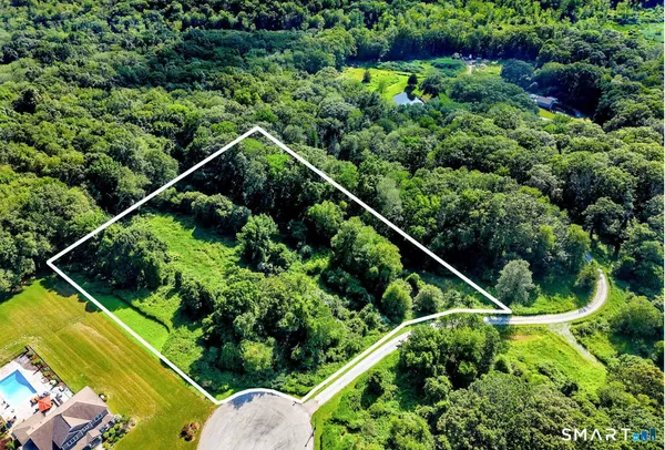 $65,000 | 38 Farm View Drive, Norwich, CT 06360