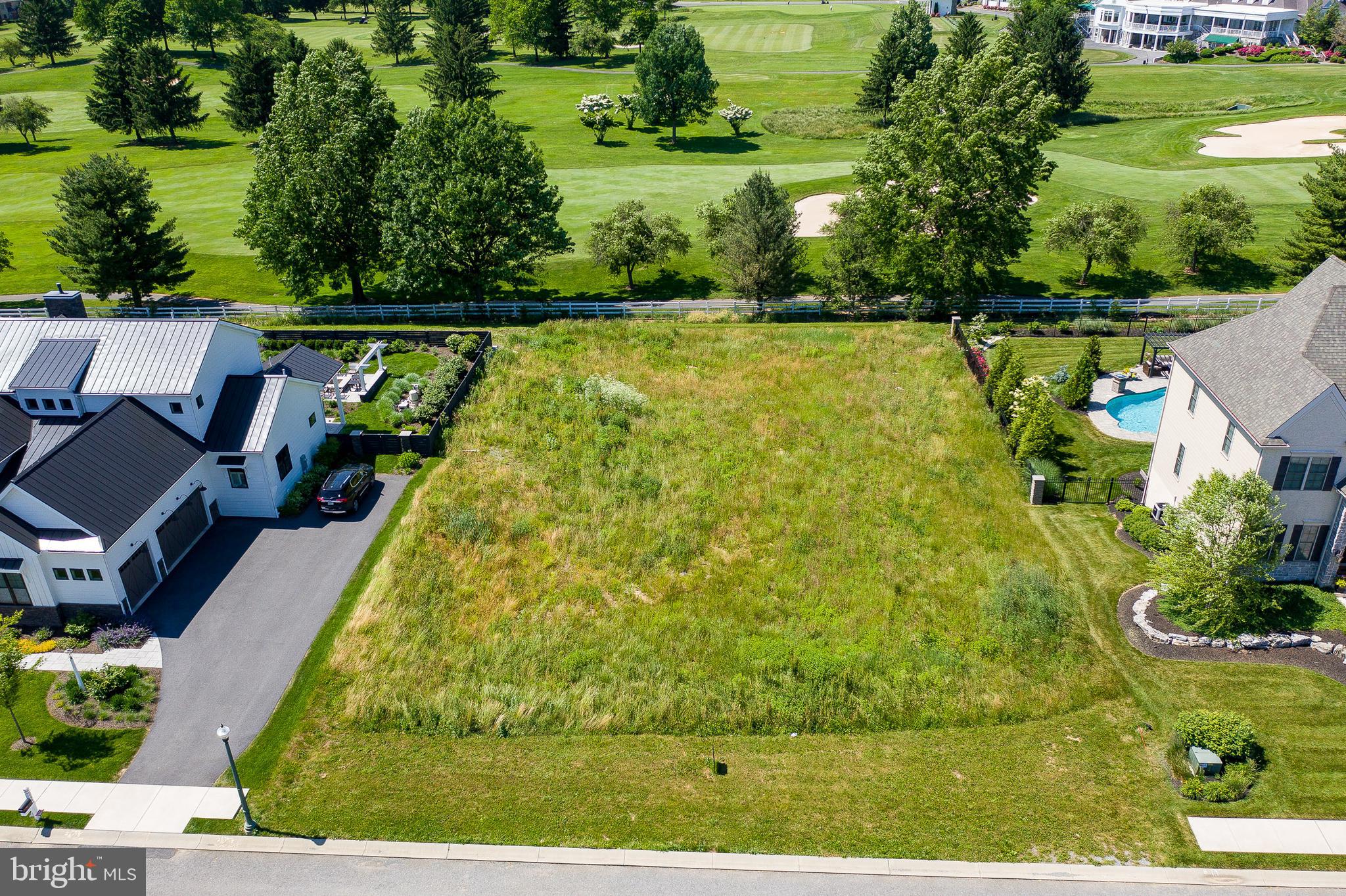 669 Fleetwood Drive Lititz, PA 17543 - Photo 2 of 6