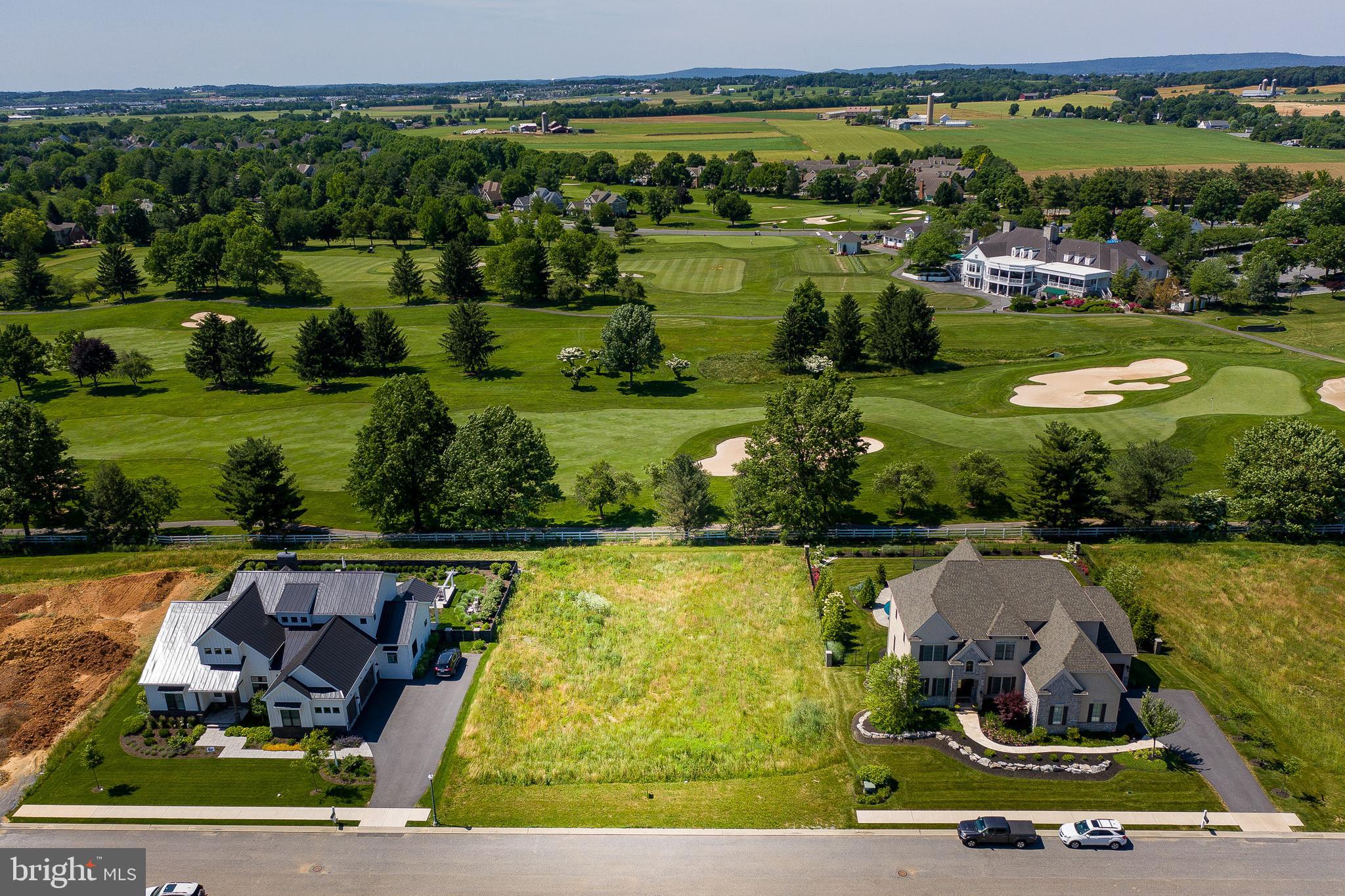 669 Fleetwood Drive Lititz, PA 17543 - Photo 3 of 6