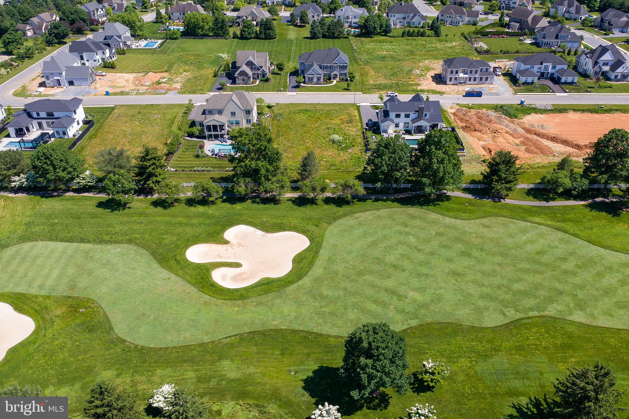 669 Fleetwood Drive Lititz, PA 17543 - Photo 4 of 6