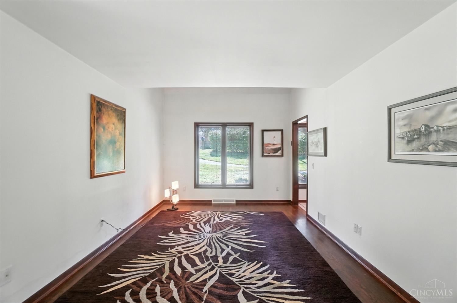 5666 Sidney Road Cincinnati, OH 45238 - Photo 6 of 49