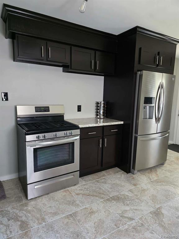 29571 Kelly Road Roseville, MI 48066 - Photo 6 of 27