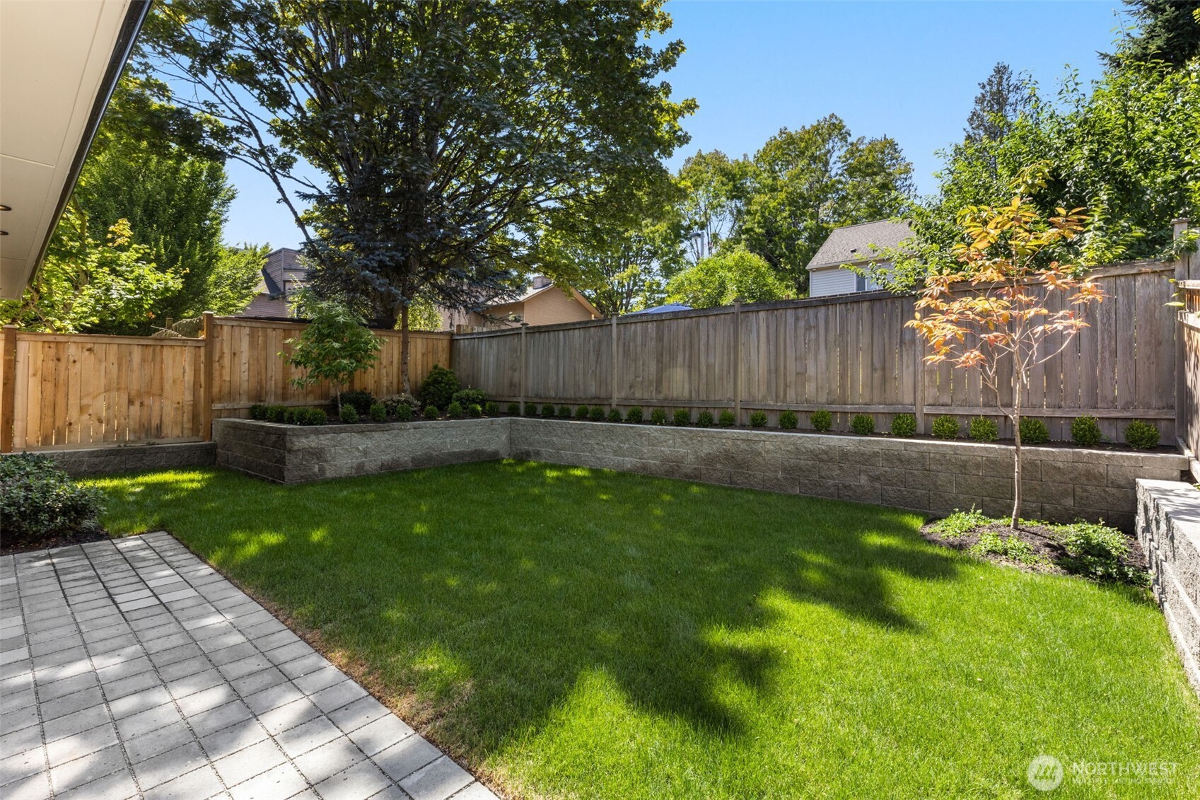 6833 36th Avenue Northeast Seattle, WA 98115 - Photo 33 of 40 a view of a backyard