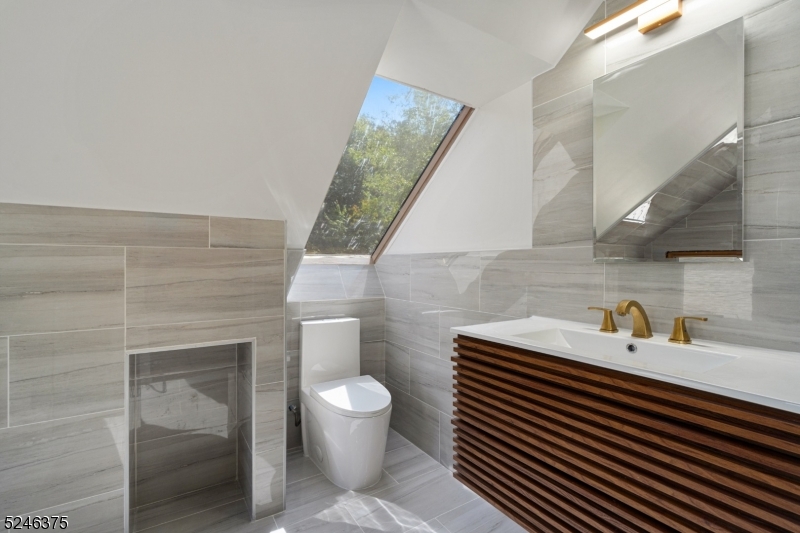 46 Oak Road Boonton, NJ 07005 - Photo 23 of 36