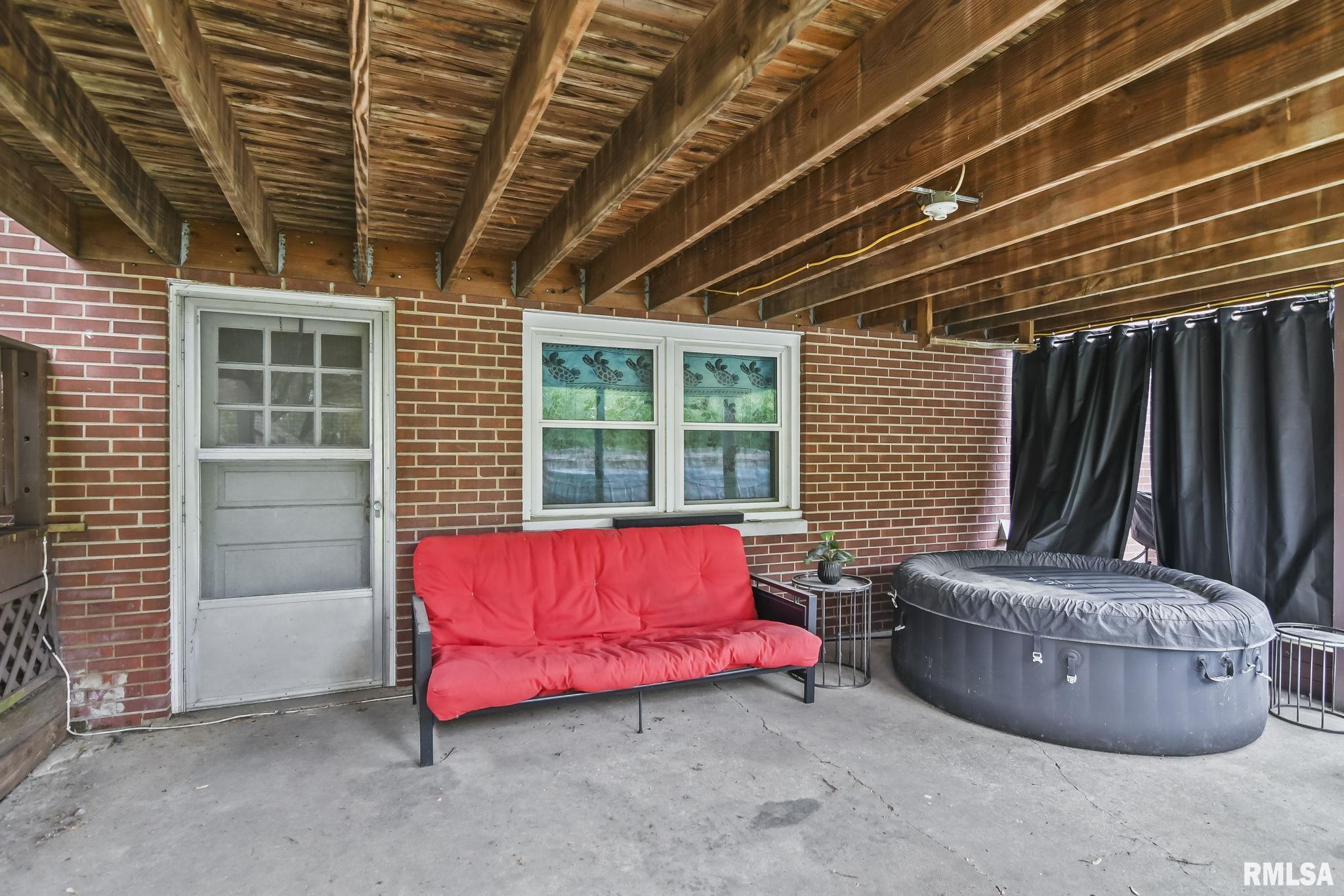 8 Circle Drive Rochester, IL 62563 - Photo 35 of 41