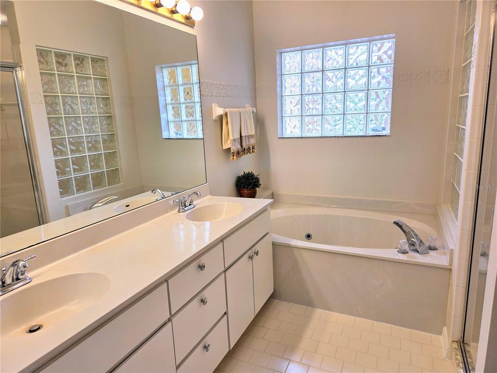 3627 Muirfield Court, Unit 3627 New Port Richey, FL 34655 - Photo 20 of 49