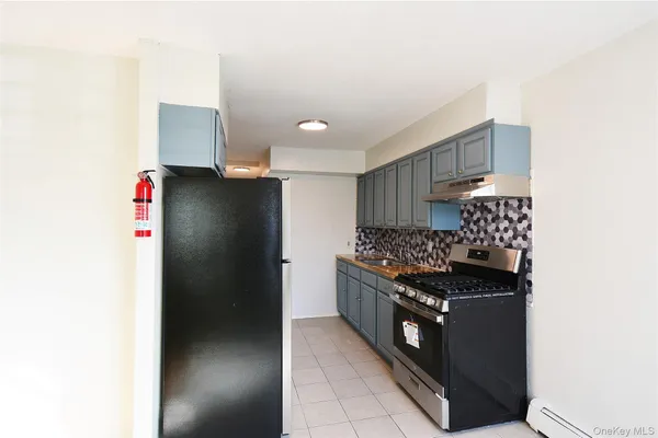 $3,425 | 15-10 B 12th Street, Unit 2 | Far Rockaway