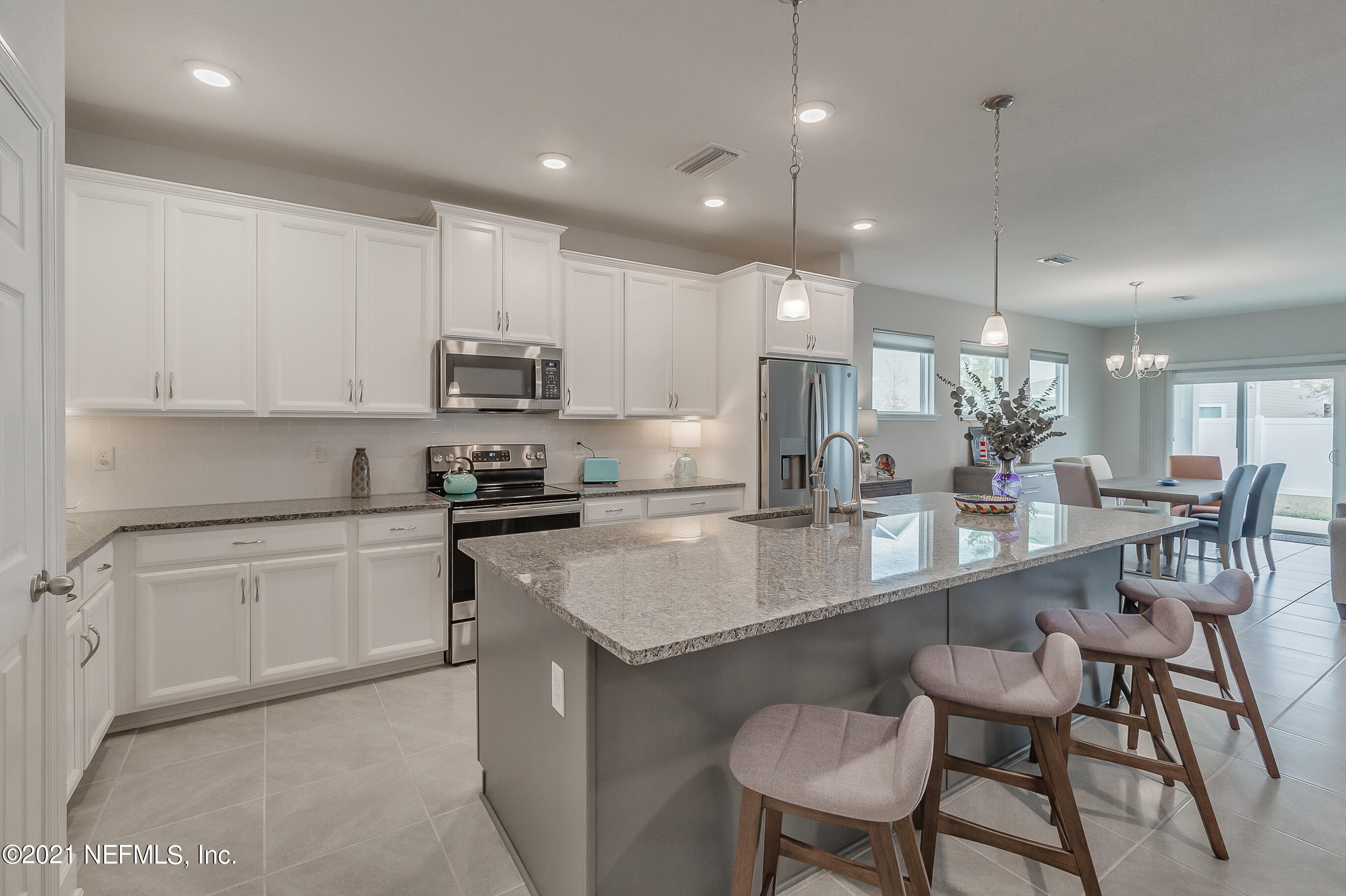 12069 Bridgehampton Road Jacksonville, FL 32218 - Photo 12 of 27 Kitchen