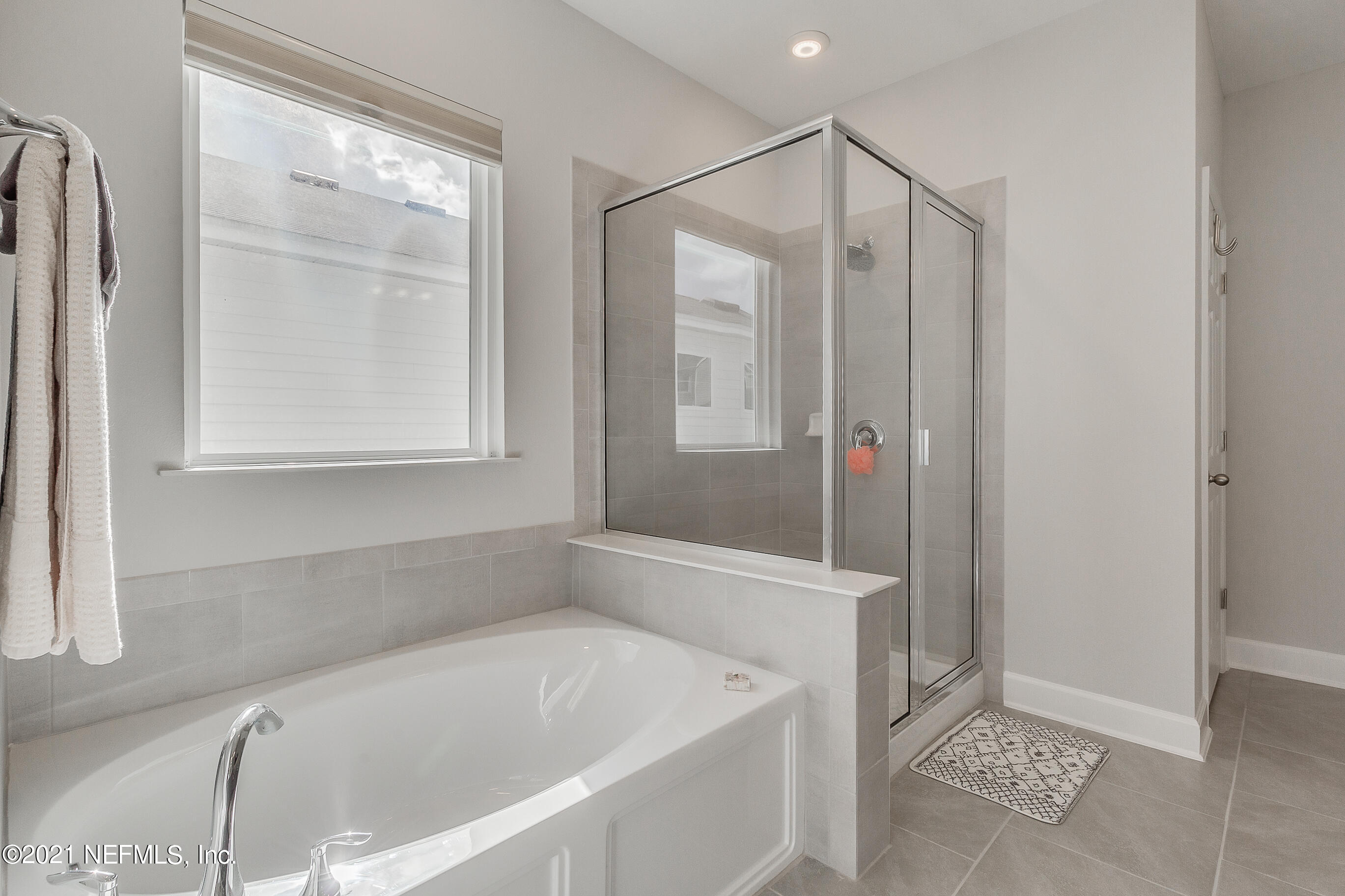 12069 Bridgehampton Road Jacksonville, FL 32218 - Photo 22 of 27 Owner's Bath