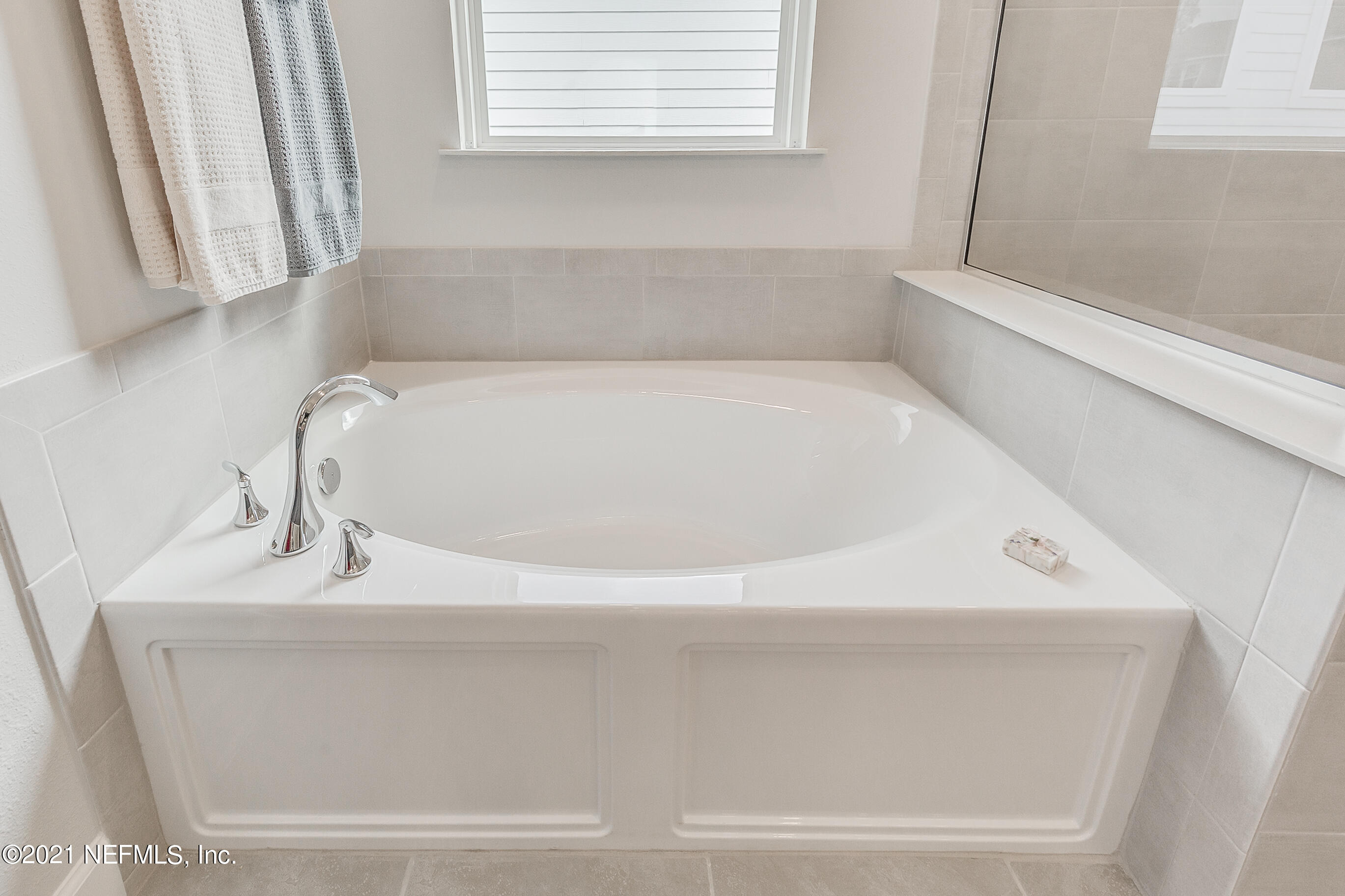 12069 Bridgehampton Road Jacksonville, FL 32218 - Photo 23 of 27 Owner's Bath