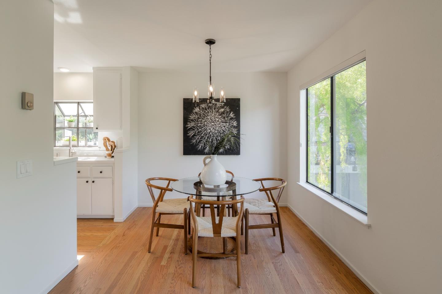 905 West Middlefield Road, Unit 918 Mountain View, CA 94043 - Photo 6 of 26 Gallery Image 6