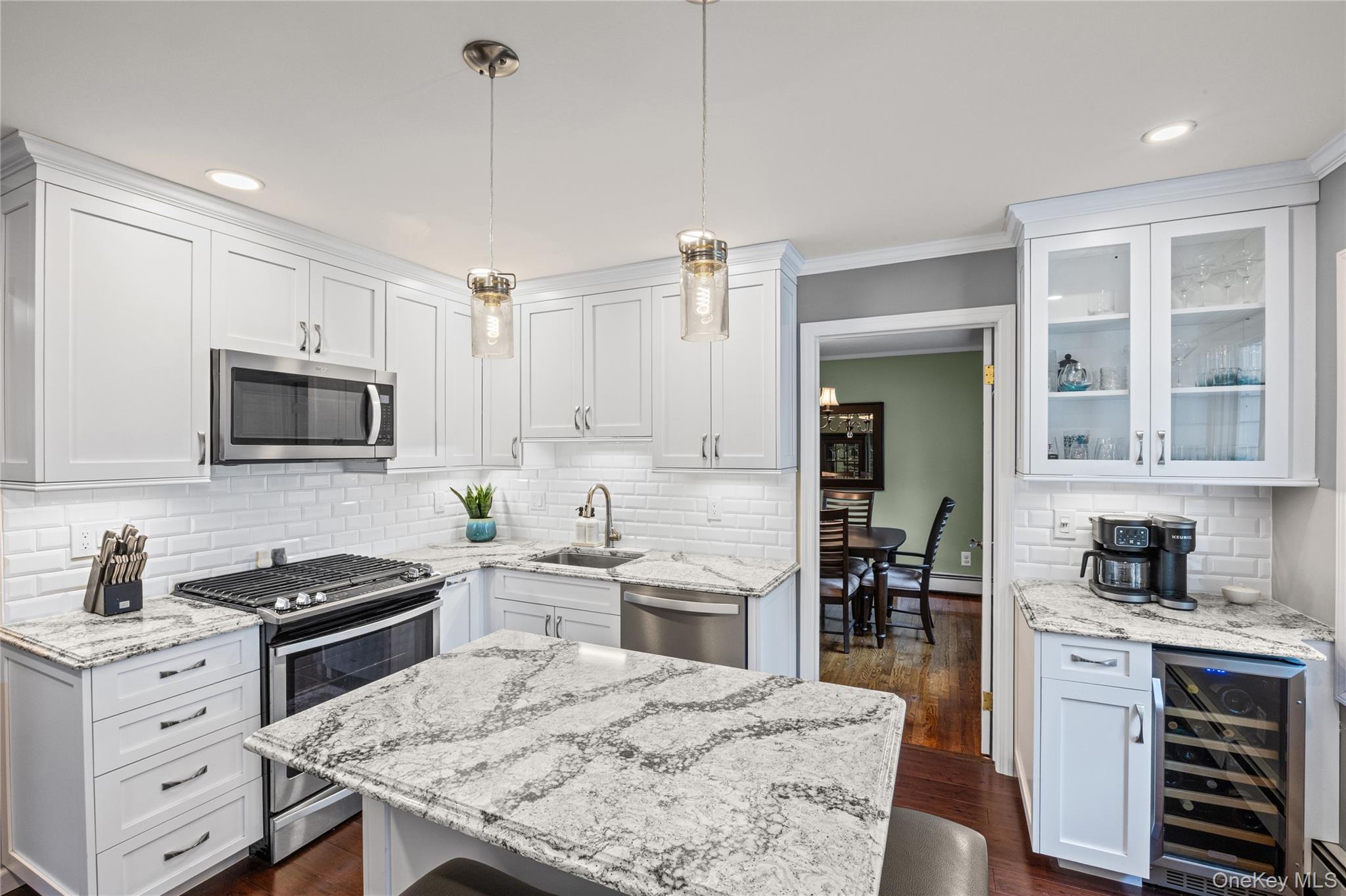 22 West Maple Road Greenlawn, NY 11740 - Photo 29 of 49