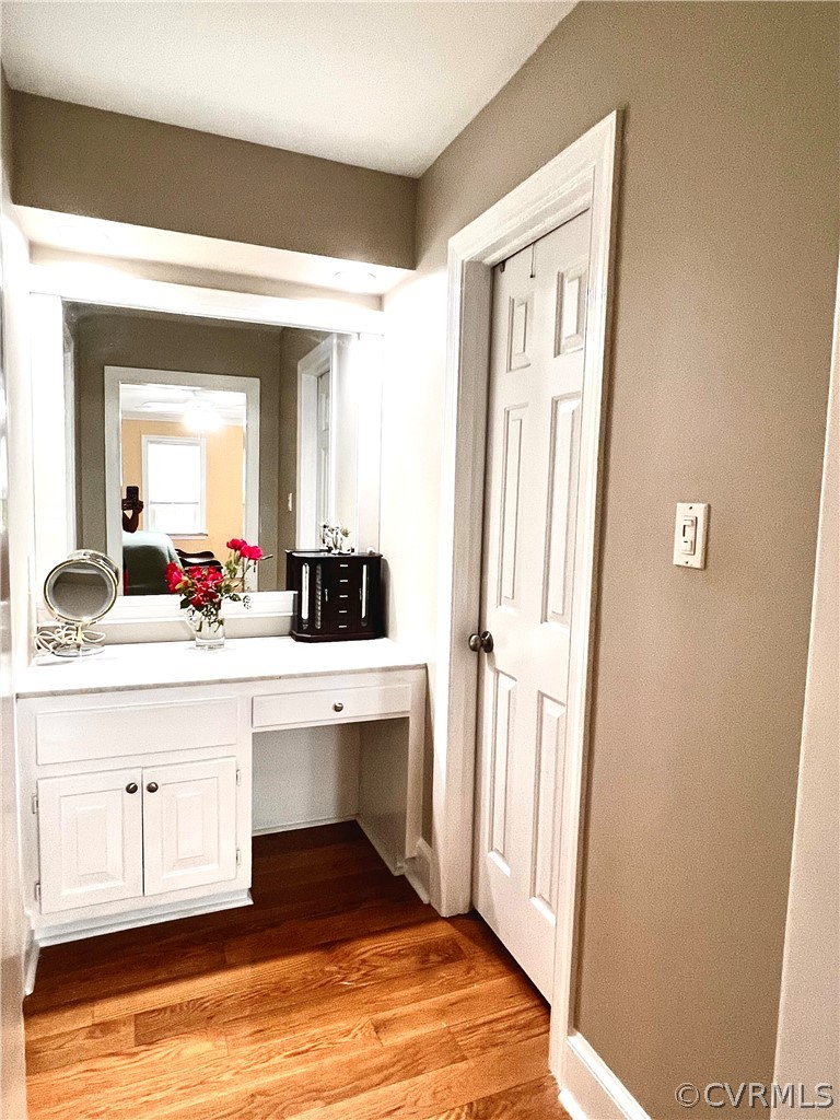13604 Winterberry Ridge Midlothian, VA 23112 - Photo 38 of 50 a bathroom with a sink and a mirror