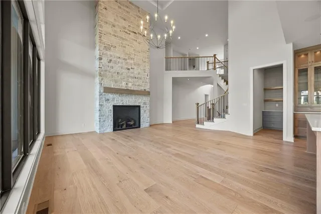 $1,294,190 | 11711 West 181st Terrace, Overland Park, KS 66013