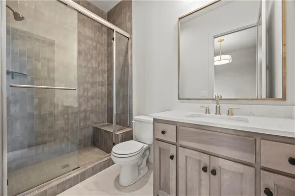 $1,294,190 | 11711 West 181st Terrace, Overland Park, KS 66013