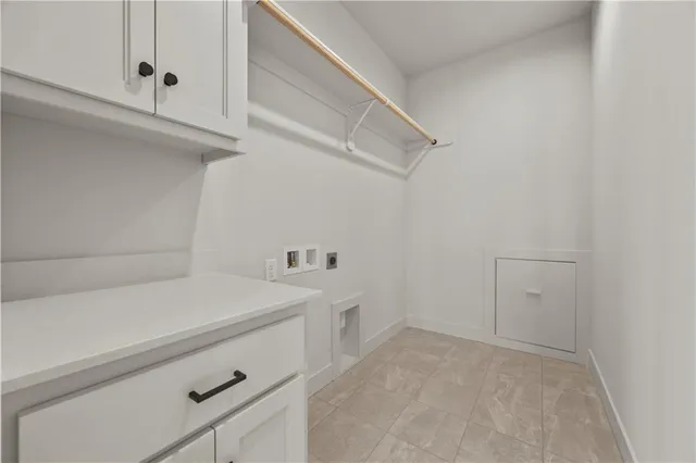 $1,294,190 | 11711 West 181st Terrace, Overland Park, KS 66013