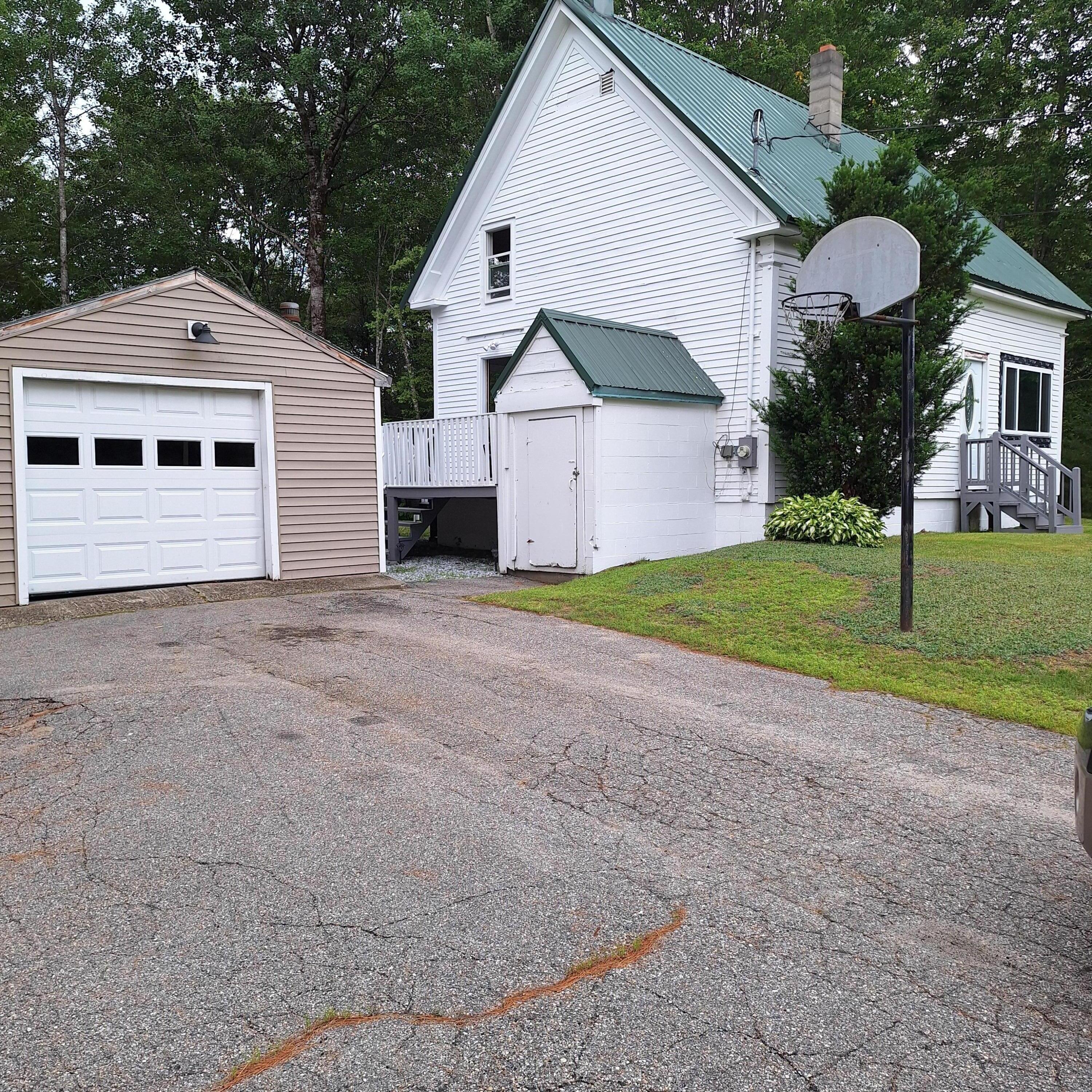 167 Mechanic Falls Road Poland, ME 04274 - Photo 2 of 18 Side