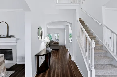 $735,000 | 8765 Lily Court, Zionsville, IN 46077