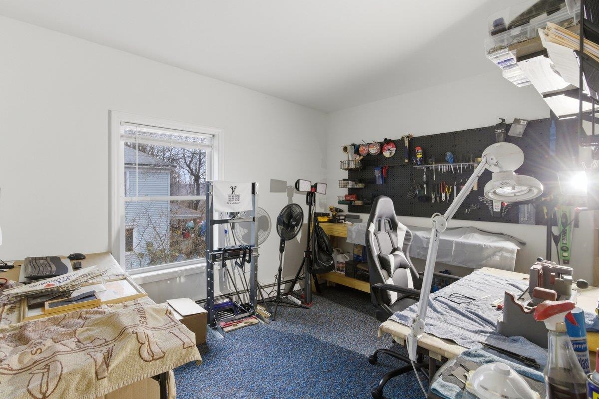 111-113 Booth Terrace Bennington, VT 05201 - Photo 33 of 38