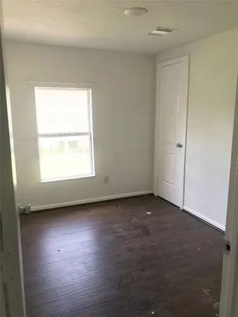 $1,300 | 3510 Fox Drive, Unit 19, Baytown, TX 77521