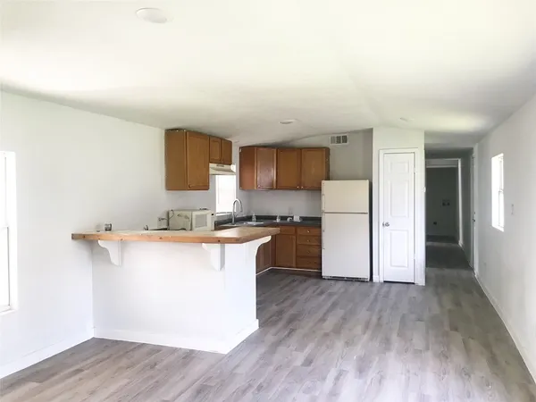 $1,300 | 3510 Fox Drive, Unit 19, Baytown, TX 77521