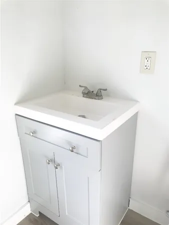 $1,300 | 3510 Fox Drive, Unit 19, Baytown, TX 77521