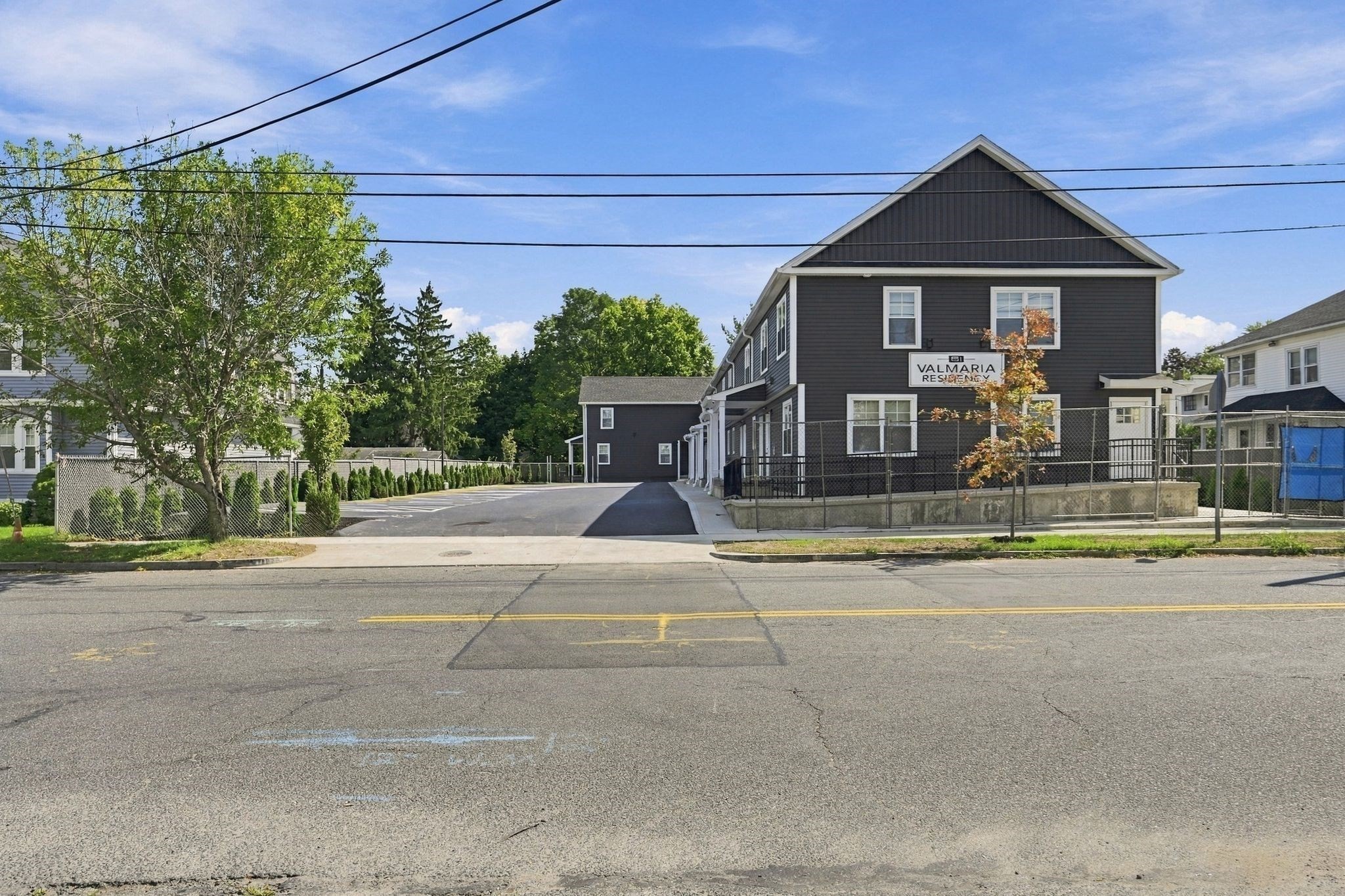 61 Parker Street, Unit 1 Springfield, MA 01151 - Photo 11 of 14 Gallery Image 11