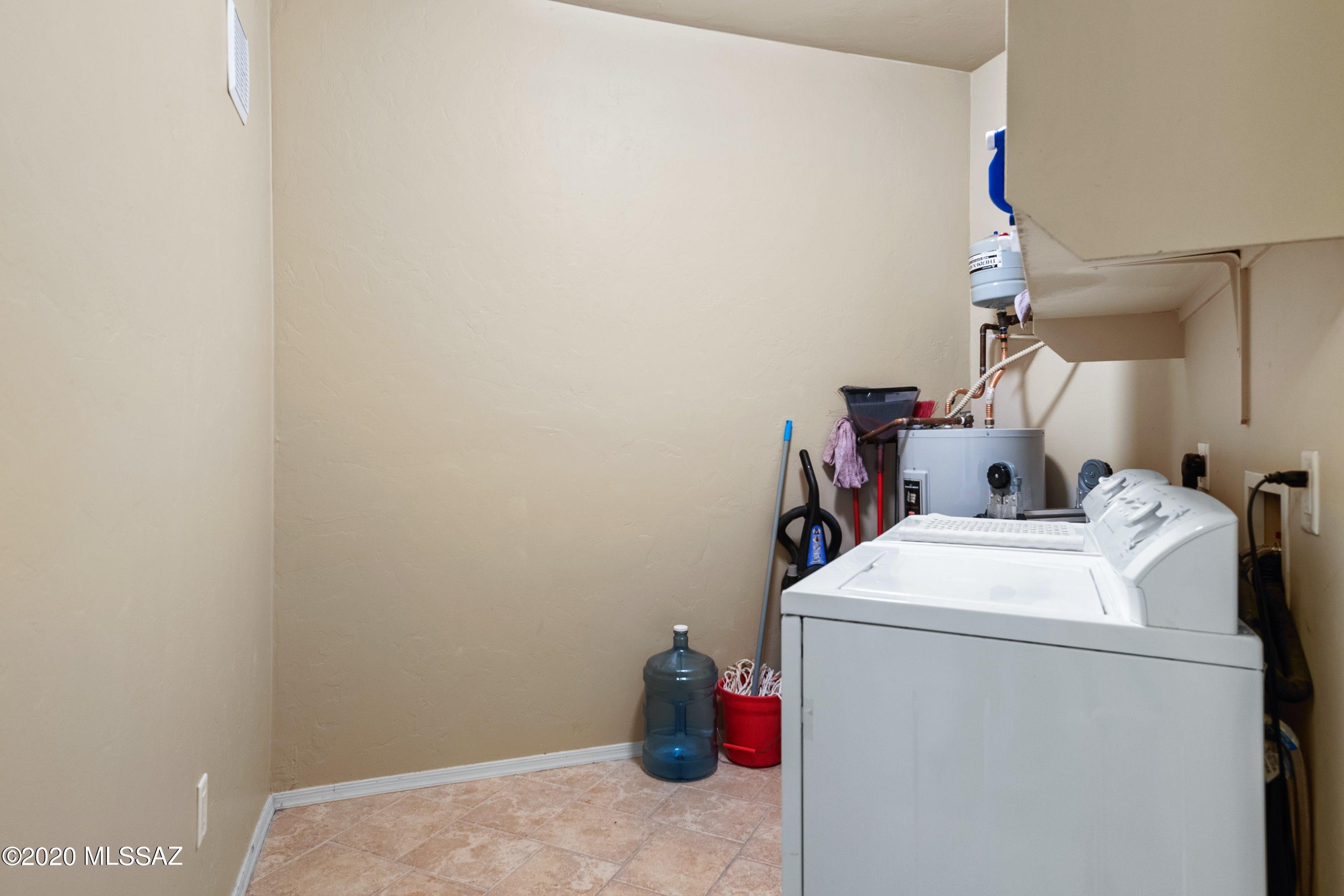 2550 East River Road, Unit 12203 Tucson, AZ 85718 - Photo 23 of 28