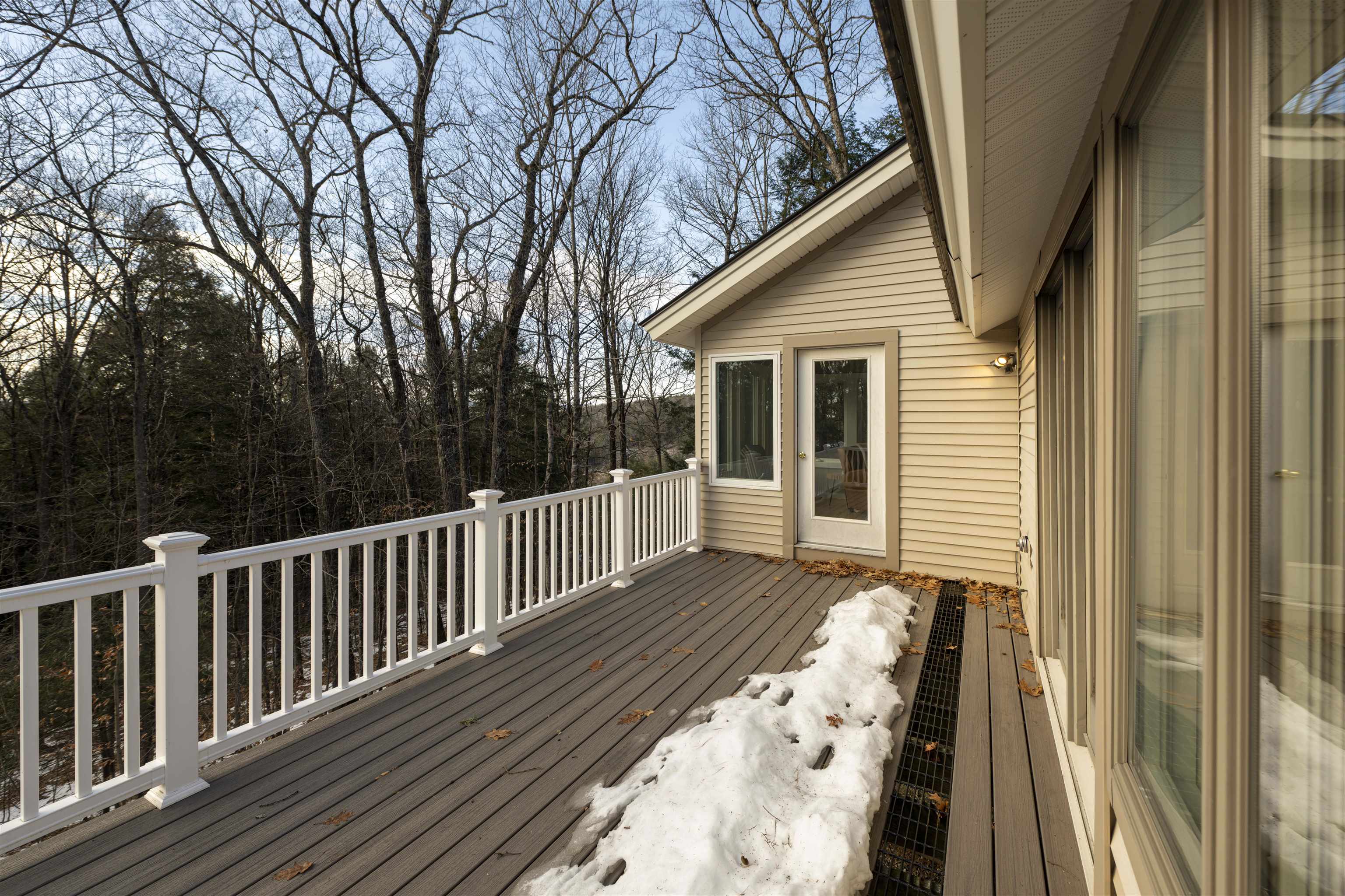 235 Fox Lane Hartford, VT 05059 - Photo 14 of 30