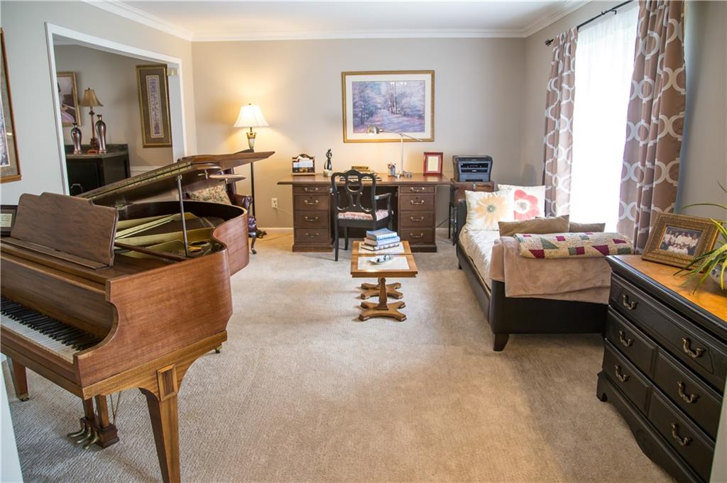 1804 Van Buskirk Road Anderson, IN 46011 - Photo 4 of 24 Gallery Image 4