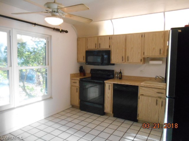 17420 Duquesne Road Fort Myers, FL 33967 - Photo 4 of 24 Gallery Image 4