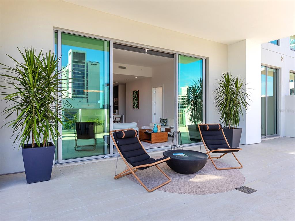 301 Quay Commons, Unit 509 Sarasota, FL 34236 - Photo 24 of 45