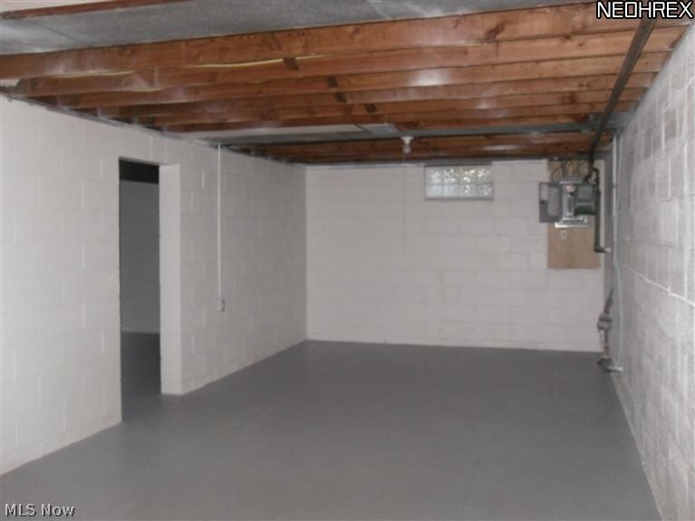 1639 Fairfax Road Akron, OH 44313 - Photo 19 of 25 Gallery Image 19