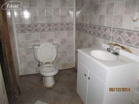 1282 Coldwater Road Flint, MI 48505 - Photo 20 of 20 20421463-19.JPG