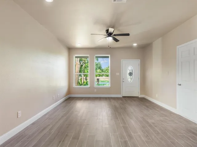 $258,000 | 1510 North Wilhite Street, Cleburne, TX 76031