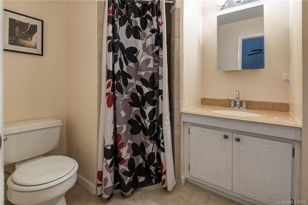 26 Maple Ridge Lane Asheville, NC 28806 - Photo 14 of 27 Gallery Image 14