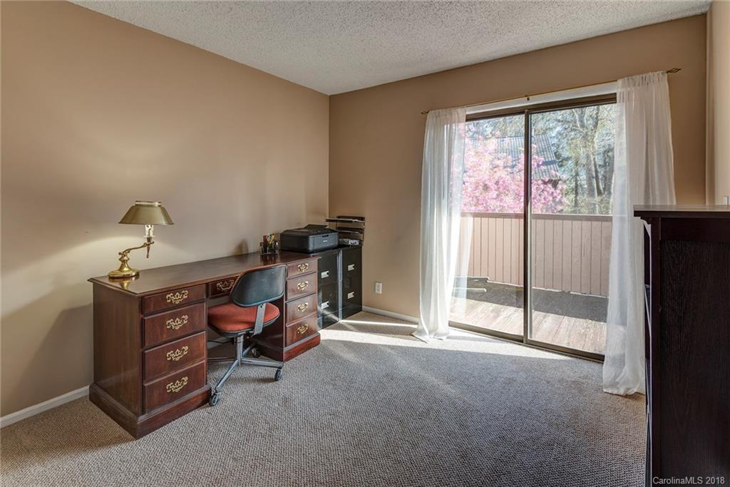 26 Maple Ridge Lane Asheville, NC 28806 - Photo 18 of 27 Gallery Image 18