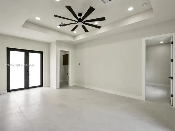 $2,600 | Sunshine, Lehigh Acres, FL 33976