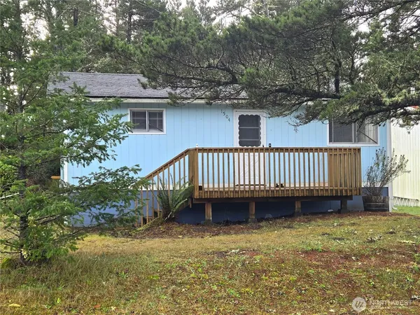 $290,000 | 1504 170th Place, Long Beach, WA 98631